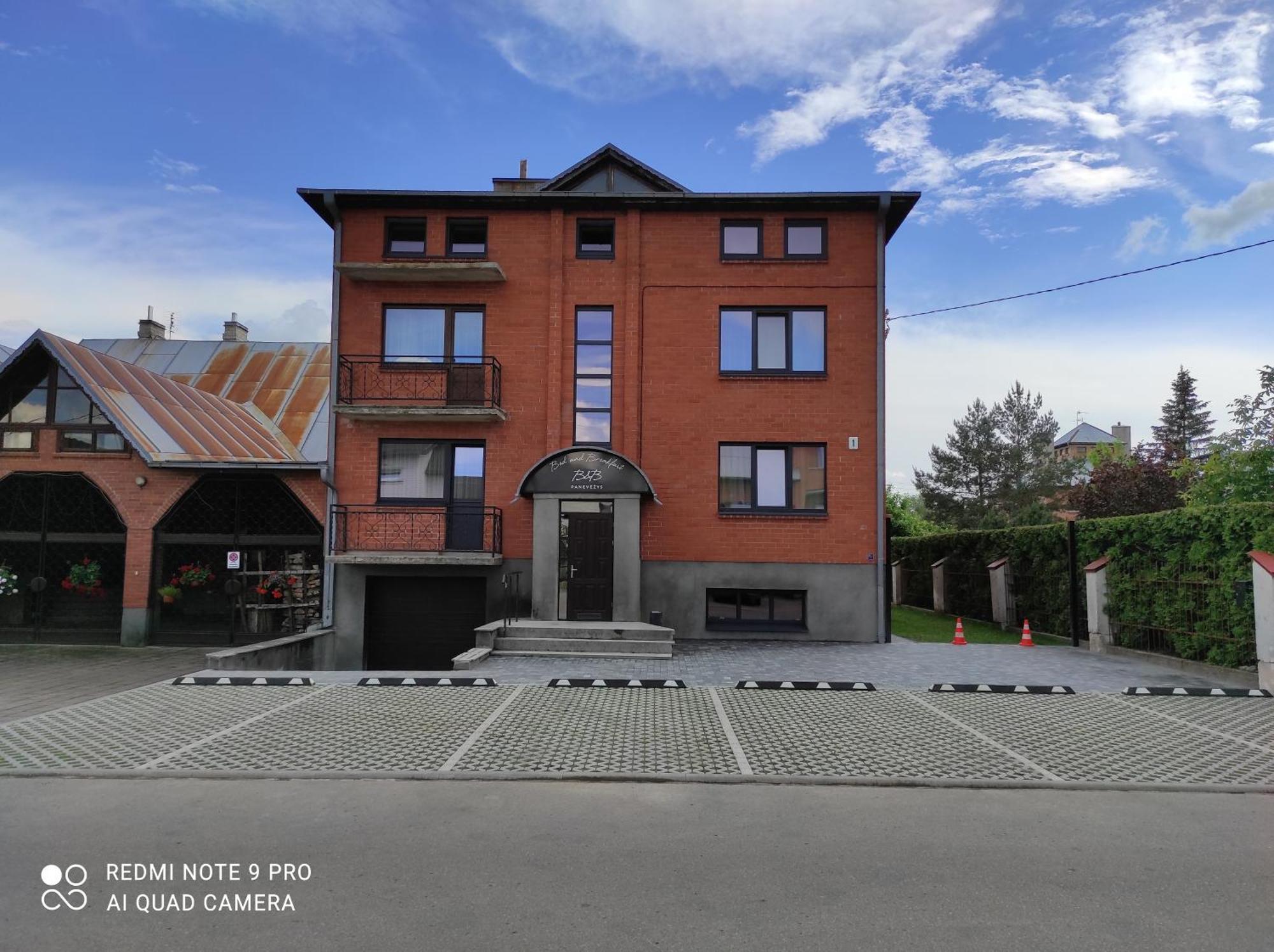 B&B Panevezys Bagian luar foto